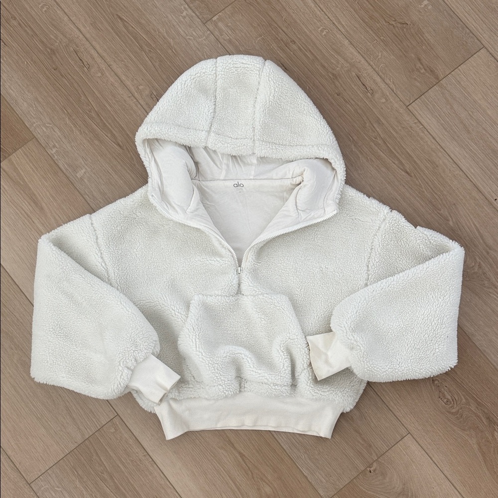 ALO Yoga Foxy Sherpa Jacket
